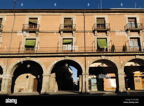 plaza del mercado chico|Plaza del Mercado Chico from Ávila, Spain –。